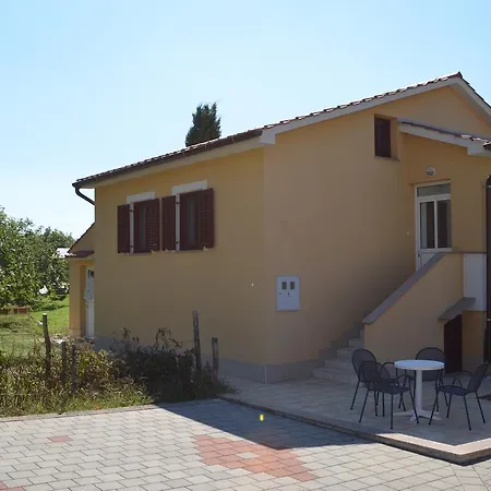 Apartment Elizabeta *